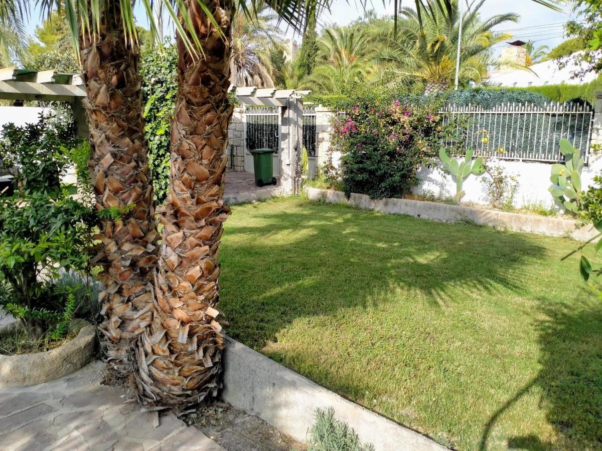 Villa Chaletเบนิดอร์ม ภายนอก รูปภาพ