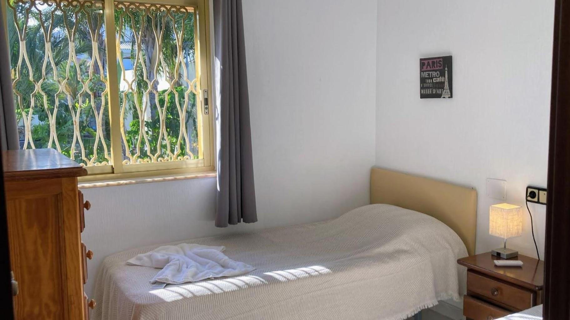 Villa Chaletเบนิดอร์ม ภายนอก รูปภาพ